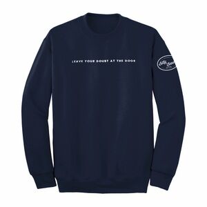 Bitty & Beau’s Coffee Leave Your Doubt At The Door Crewneck Size Medium